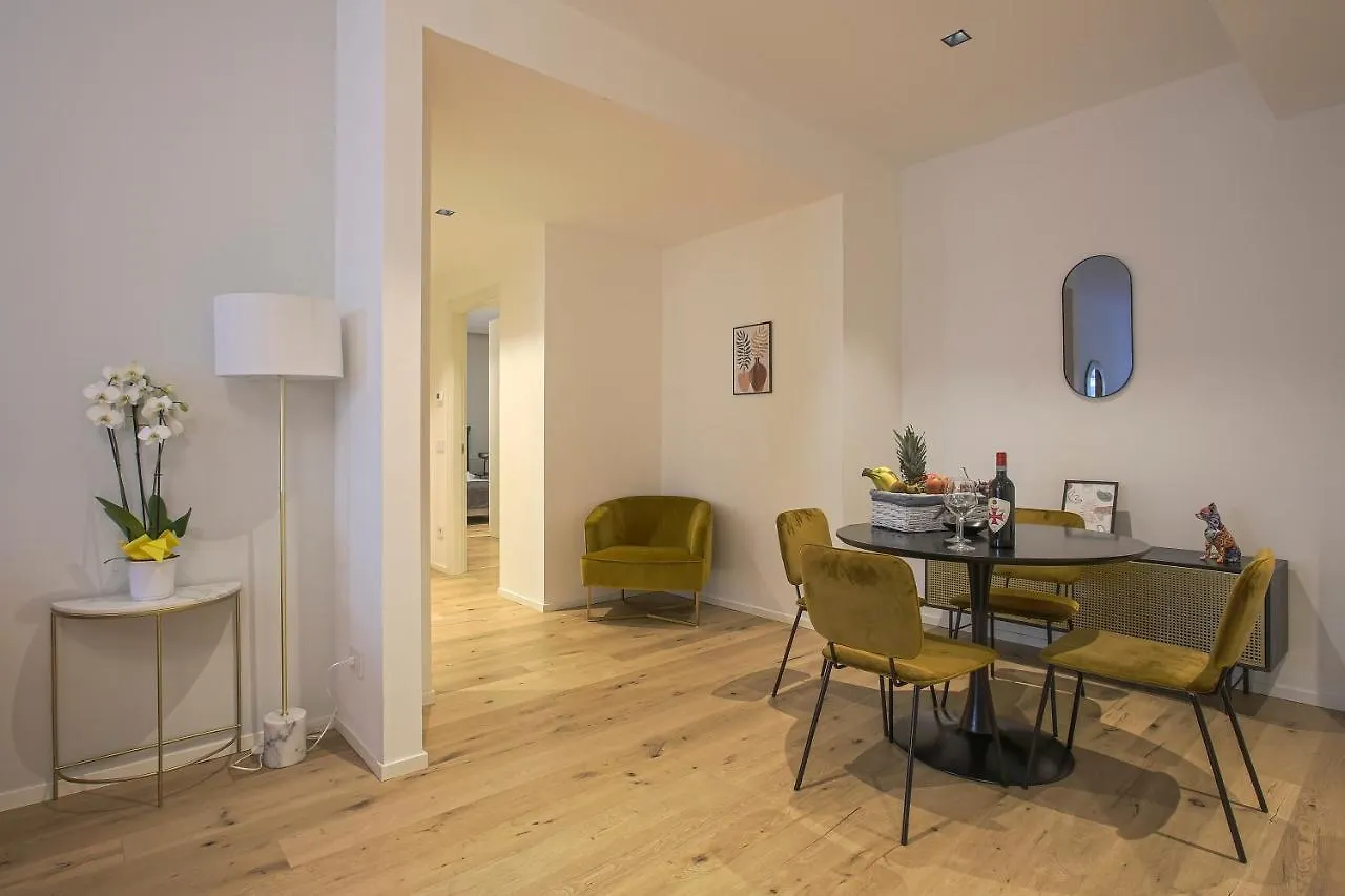 Apartment Milan Lux Apartment-Hosted By Sweetstay Italy